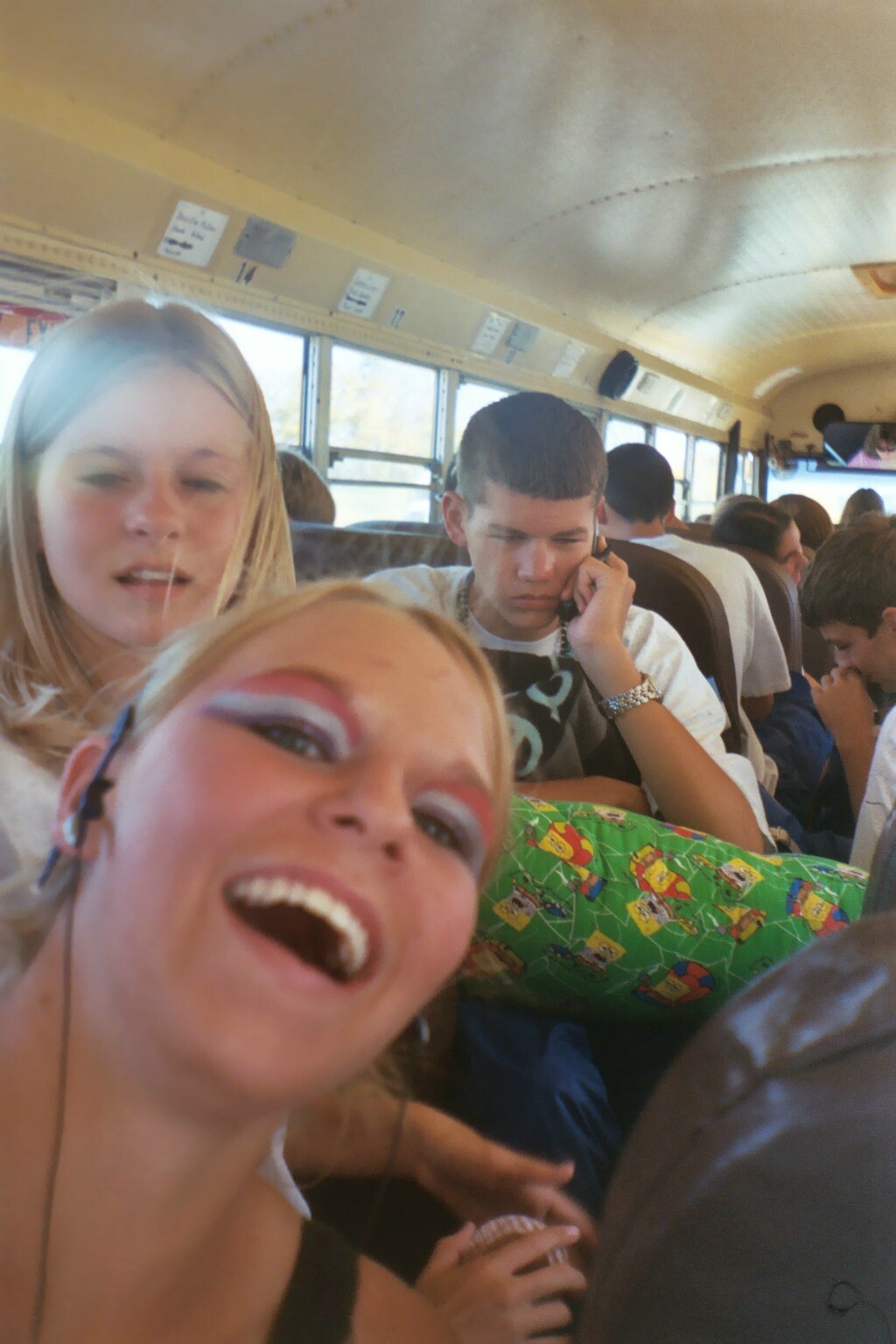 bus2.jpg